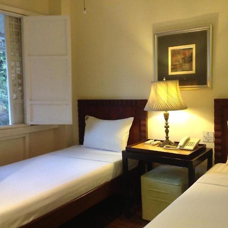 Charming La Casita Mercedes, 5Br And 5Tb For Family And Friends Staycation Makati City Dış mekan fotoğraf
