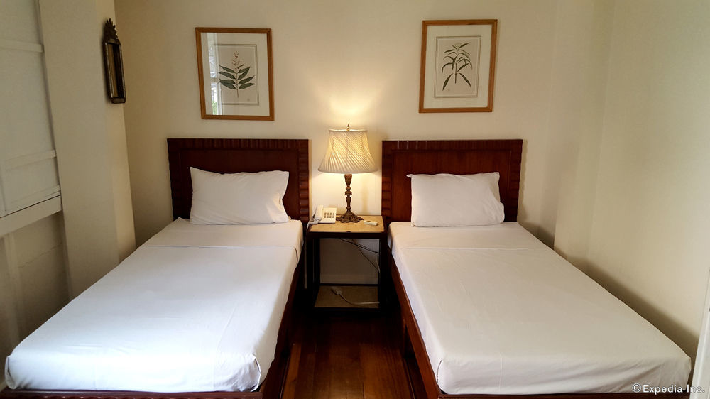 Charming La Casita Mercedes, 5Br And 5Tb For Family And Friends Staycation Makati City Dış mekan fotoğraf