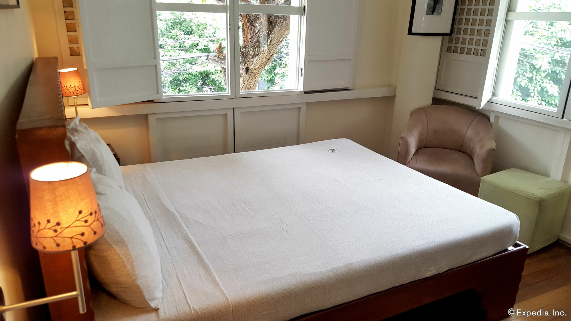 Charming La Casita Mercedes, 5Br And 5Tb For Family And Friends Staycation Makati City Dış mekan fotoğraf