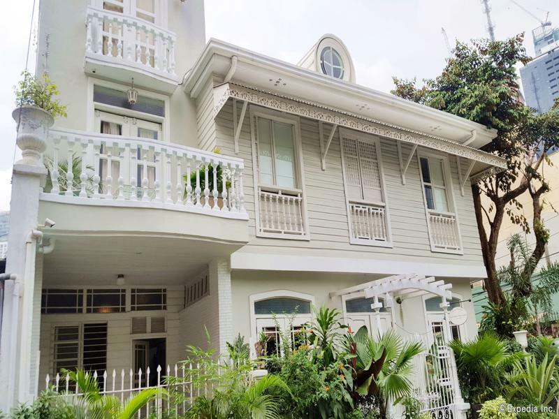 Charming La Casita Mercedes, 5Br And 5Tb For Family And Friends Staycation Makati City Dış mekan fotoğraf